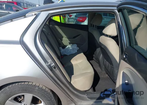 2014 Kia Optima Lx z USA, uszkodzony, nr VIN 5XXGM4A76EG328566